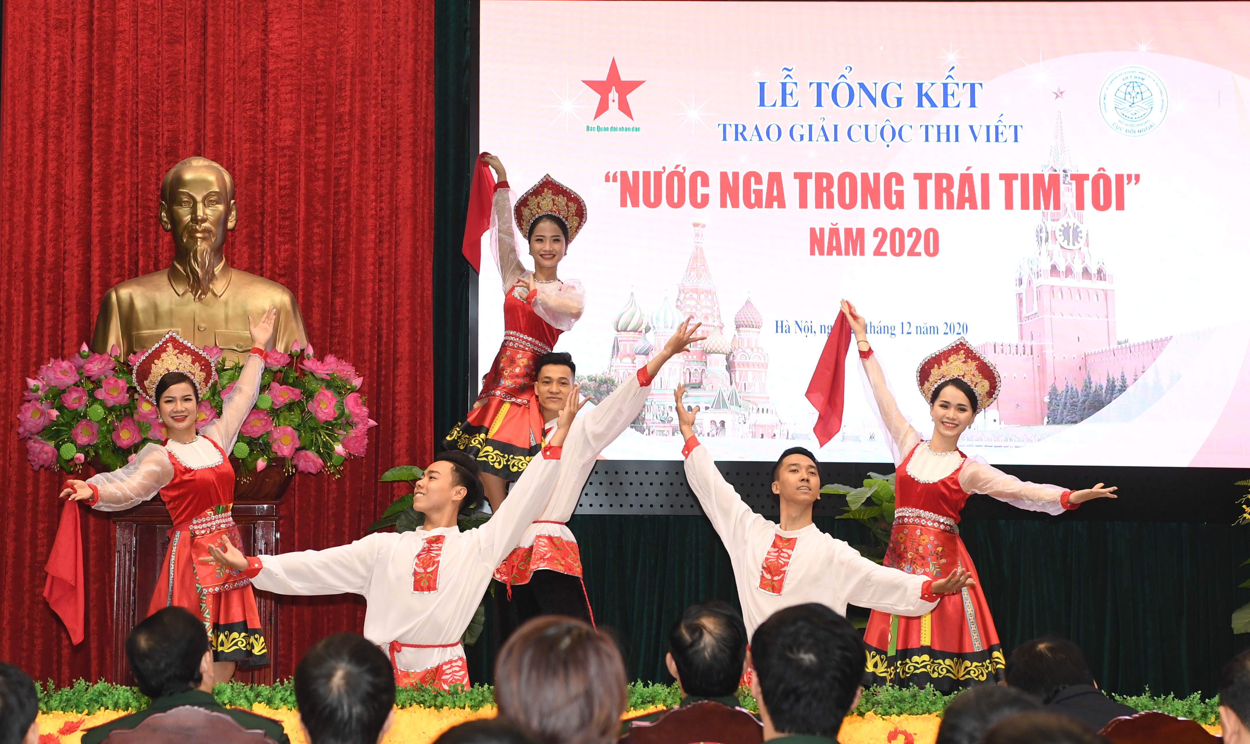 Điều đọng lại qua những trang viết